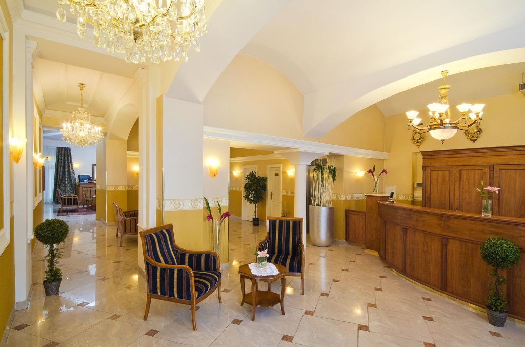 ホテル ティル プラハ インテリア 写真